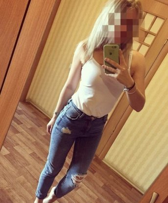 Чувственная и страстная брюнетка поможет тебе расслабиться и забыть обо всех заботах. Позволь себе немного шалостей! 4115, 29 лет